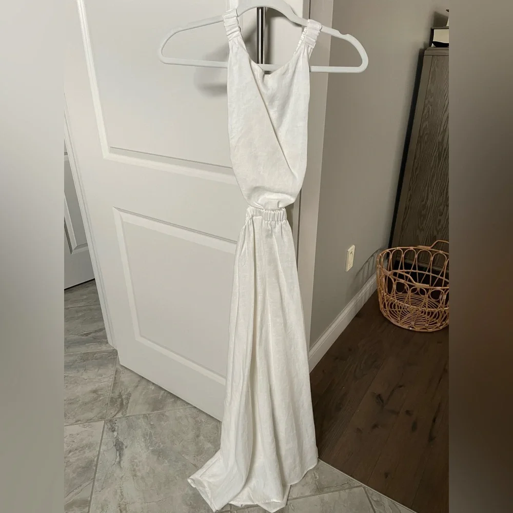 SIR the label Women’s White Alena Cross Over Maxi Dress. Sz 0 - Picture 5 of 11